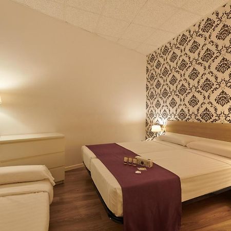Hostal Mayerling Centro Βαρκελώνη Εξωτερικό φωτογραφία