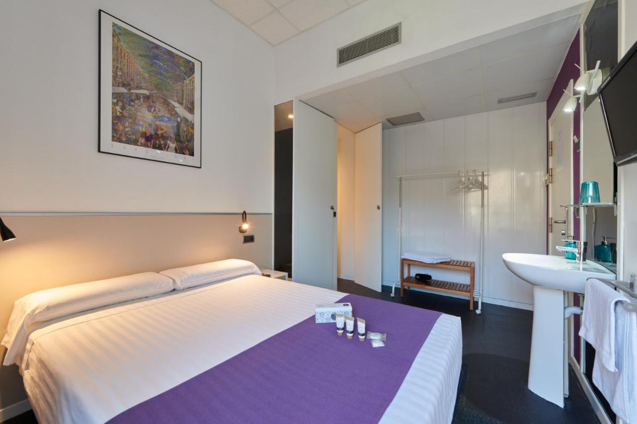 Hostal Mayerling Centro Βαρκελώνη Εξωτερικό φωτογραφία