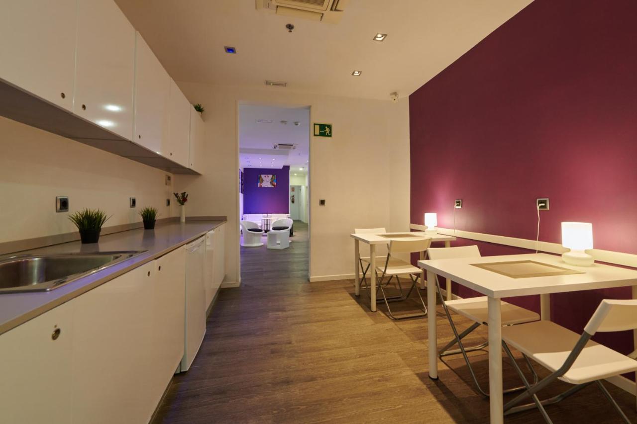 Hostal Mayerling Centro Βαρκελώνη Εξωτερικό φωτογραφία