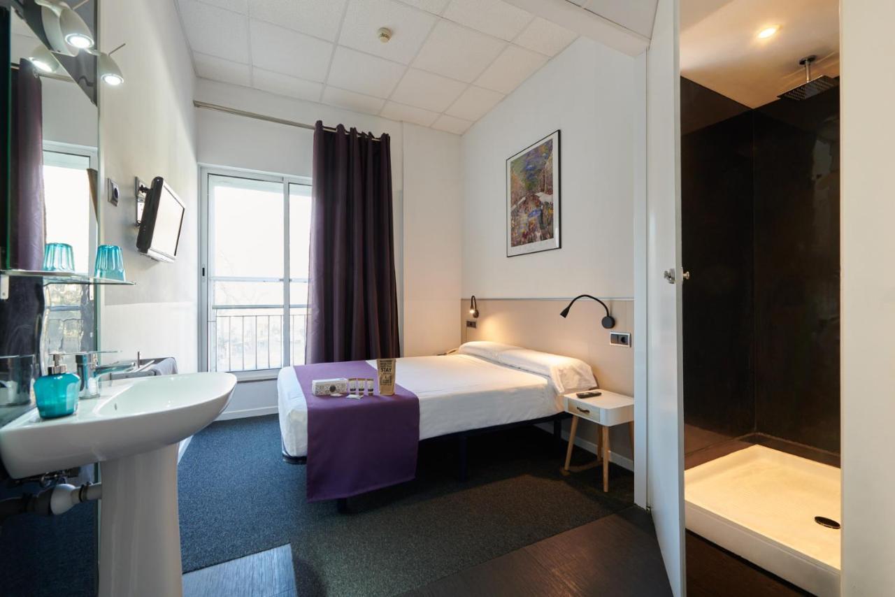 Hostal Mayerling Centro Βαρκελώνη Εξωτερικό φωτογραφία